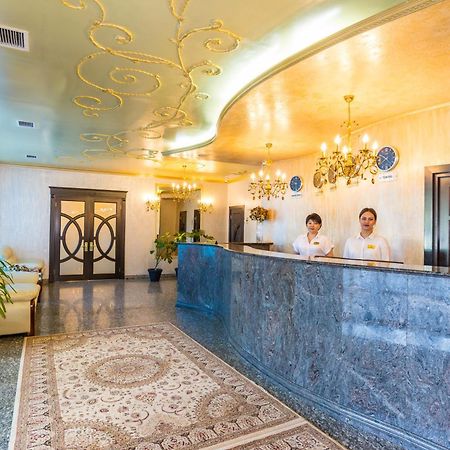 Royal Palace Hotel อัลมาตี ภายนอก รูปภาพ