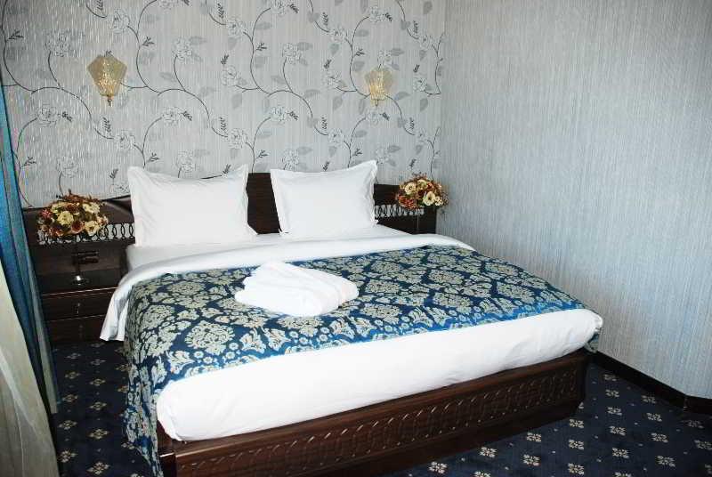 Royal Palace Hotel อัลมาตี ภายนอก รูปภาพ